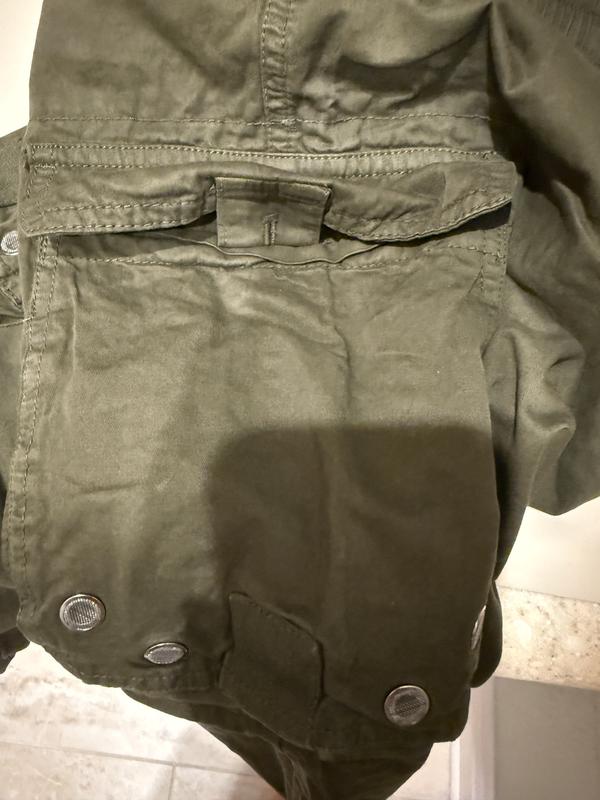 No buttons