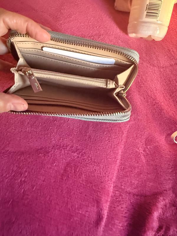 Customer carousel item 2.