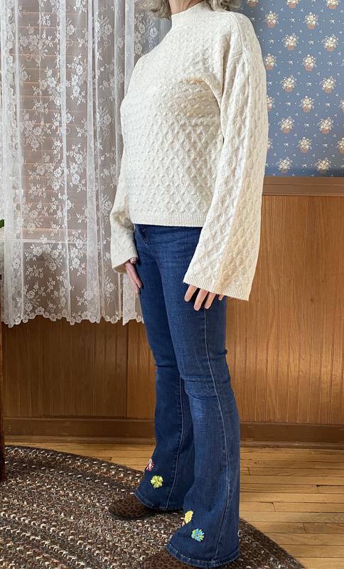 Fits great But, sleeves are long on me