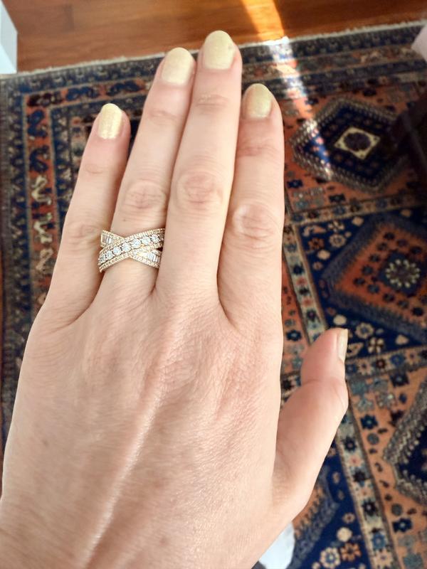 Love my new Effy ring