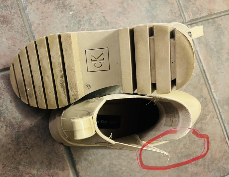 Customer carousel item 3.