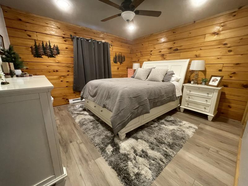 New Lothlorien Golden Wood Cabin Airbnb in Summerhaven, AZ