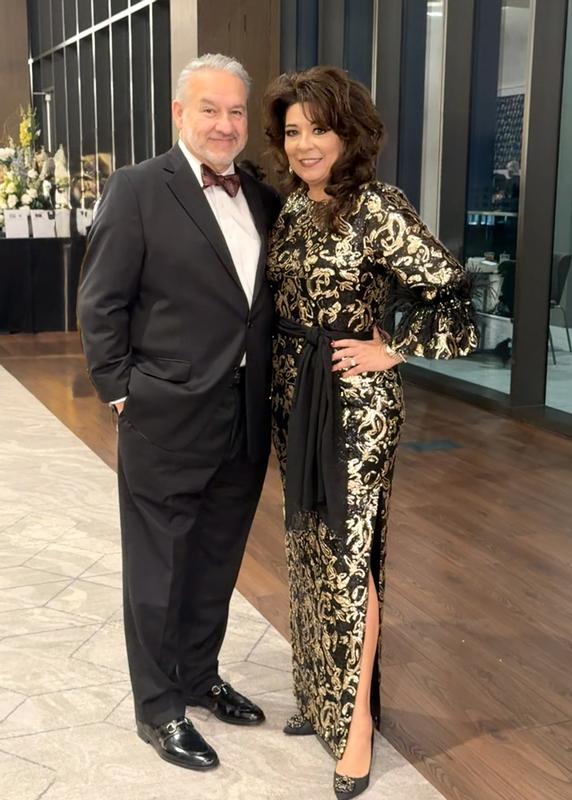 Customer carousel item 1.