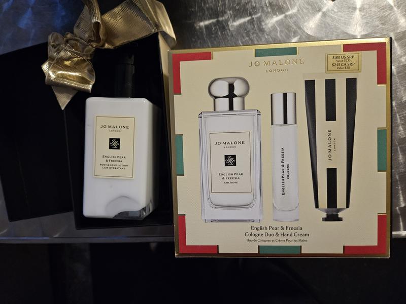 Jo Malone London English Pear & Freesia Cologne Duo & Hand Cream