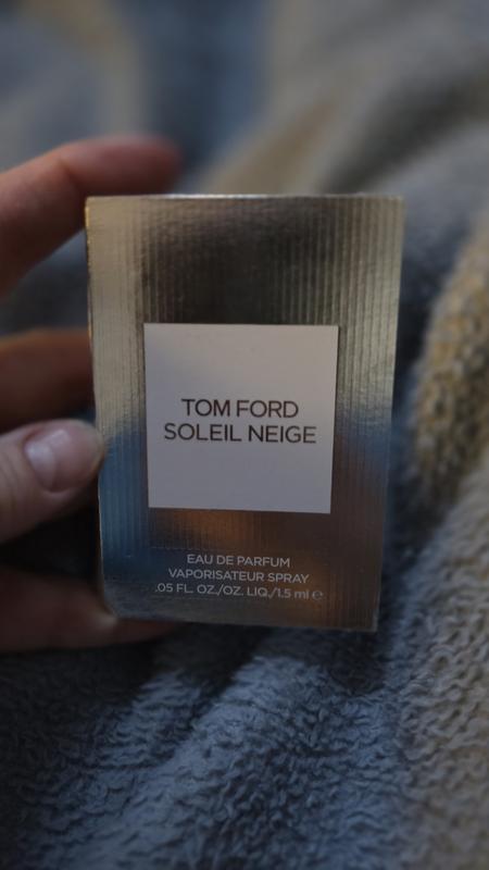 Customer carousel item 3.