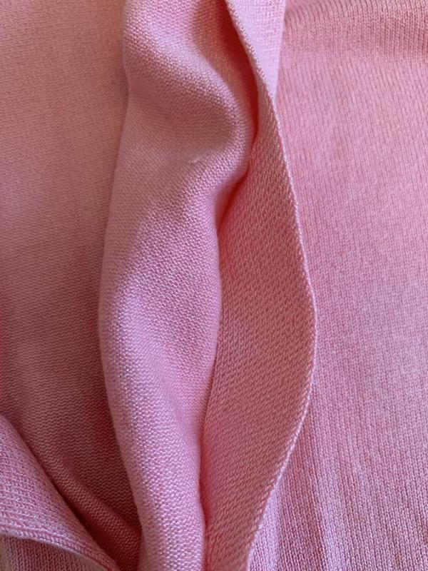 Not stitched all the way - opens sometimes when wearing open