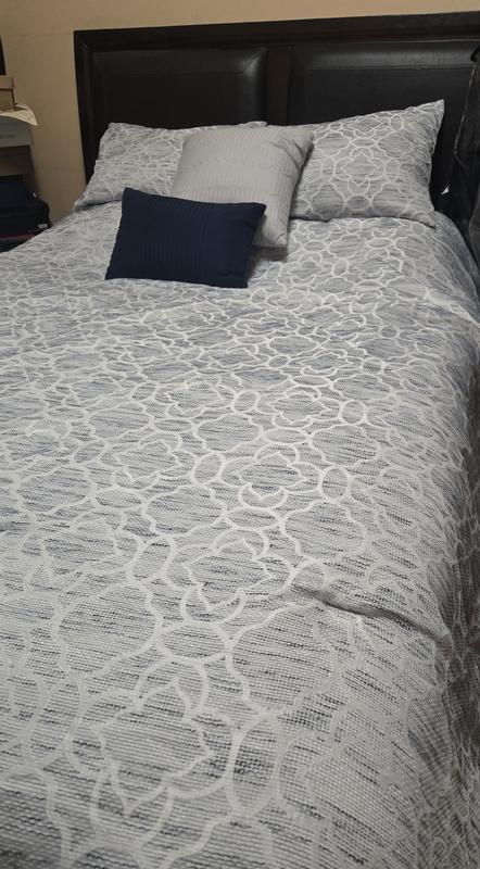 Customer carousel item 1.