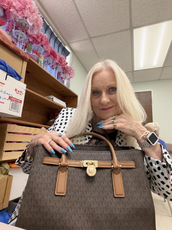 Customer carousel item 2.