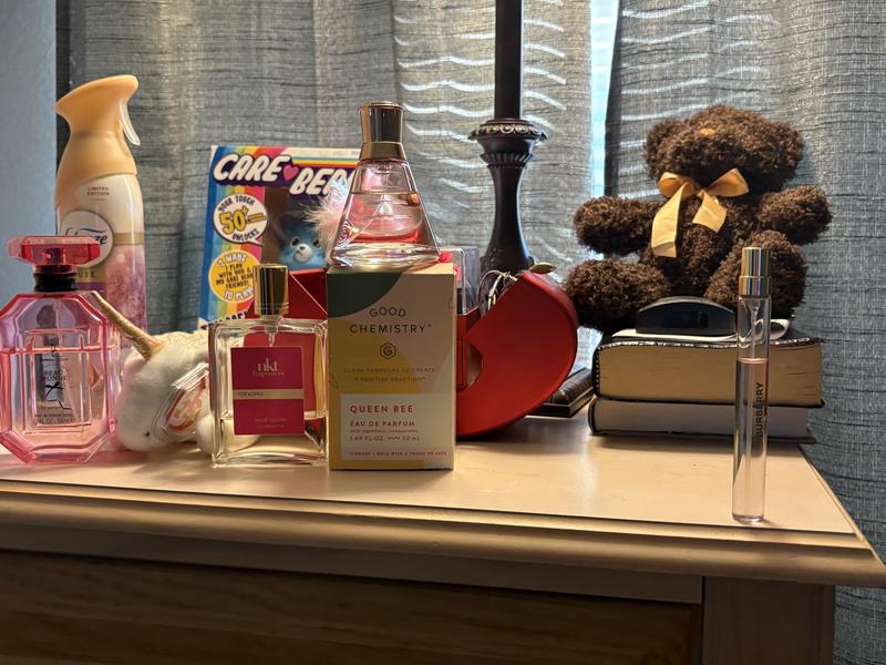 Burberry 4-Pc. Her & Goddess Fragrance Festive Gift Set - Macy's