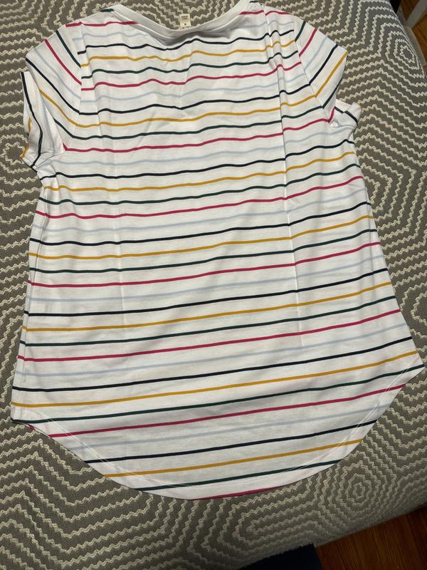 Short sleeve more like rainbow colors