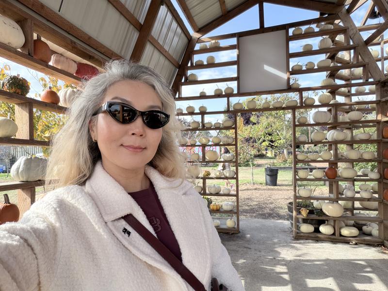 Customer carousel item 1.