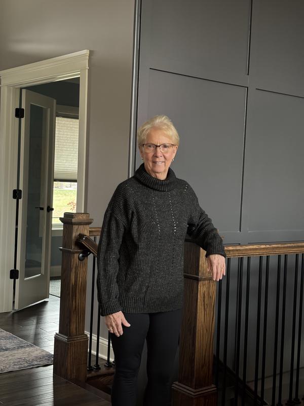 Looks good with jeans or black pants