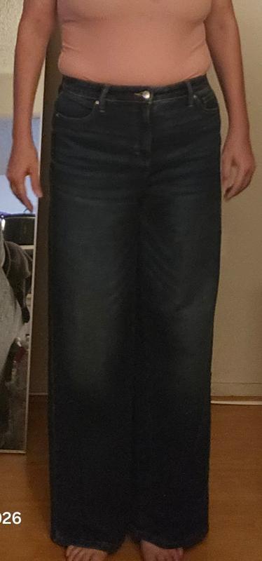 Customer carousel item 2.