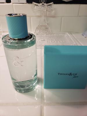 Tiffany & Co. 6-Pc. Holiday Cracker Tiffany & Love Gift Set Tiffany & Co. 6-Pc. Holiday Cracker Tiffany & Love Gift Set
