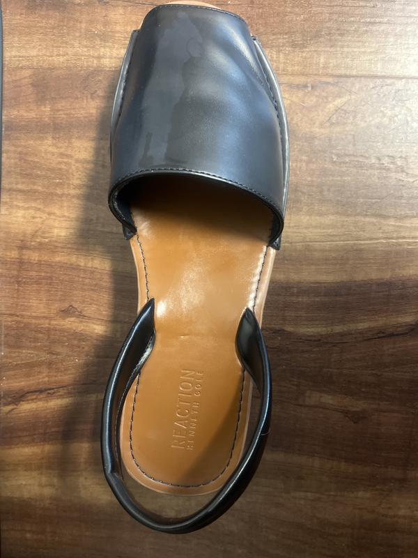 Customer carousel item 9.