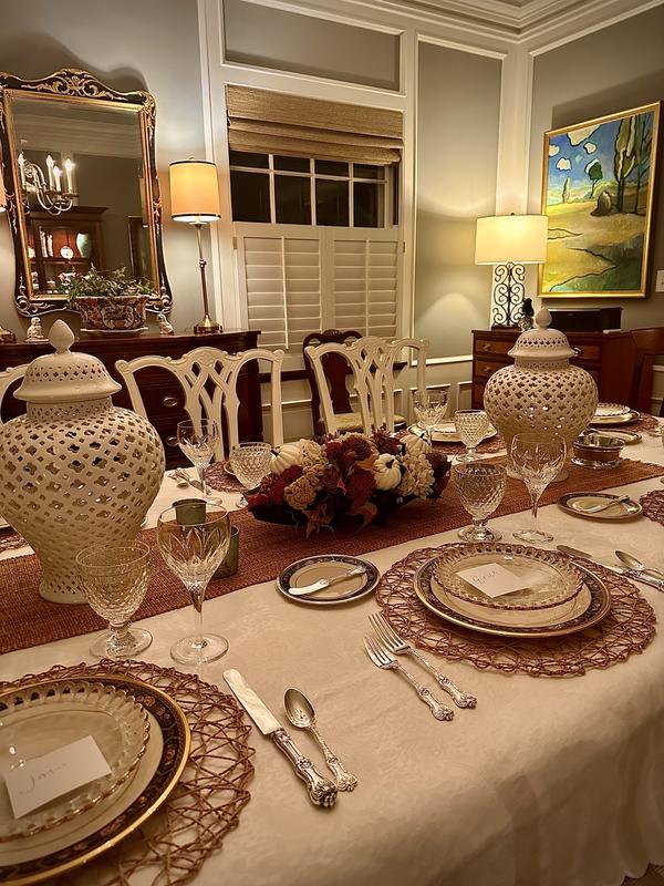 Vintage style porcelain pottery
