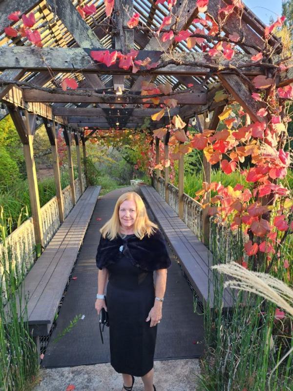 Customer carousel item 5.