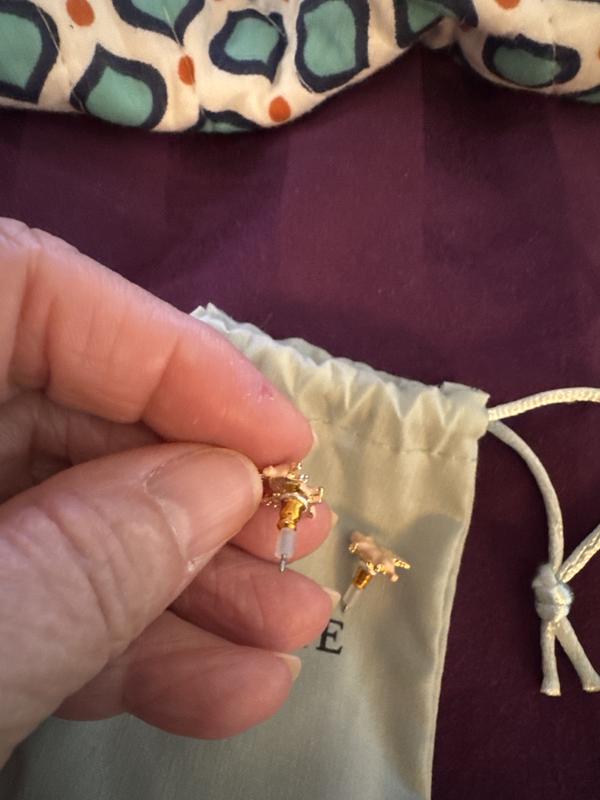 Customer carousel item 3.