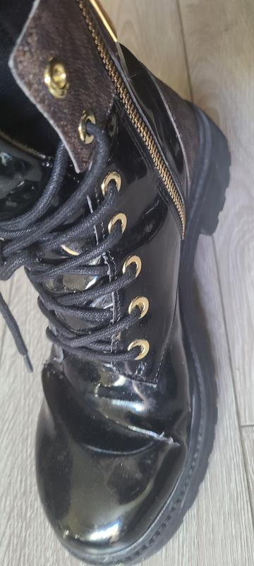 MICHAEL KORS【関税込み＊送料無料】Alistair コンバットブーツ Alistair Signature Logo Combat Boot | Michael Kors [US]