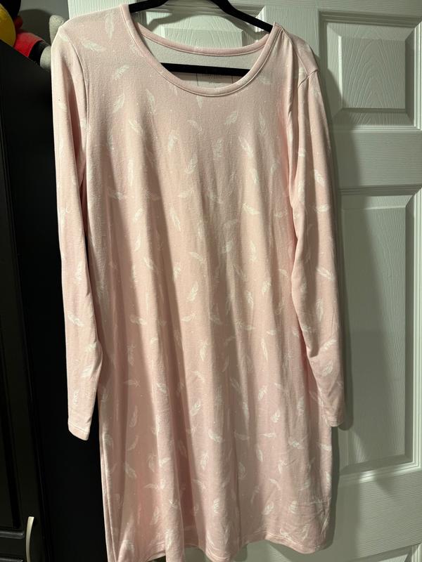 Soft and comfortable nightgown