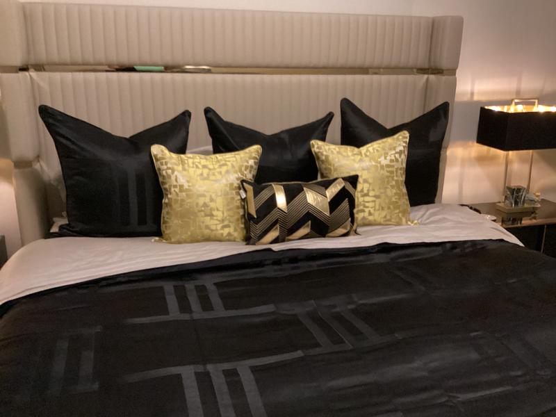 Customer carousel item 2.