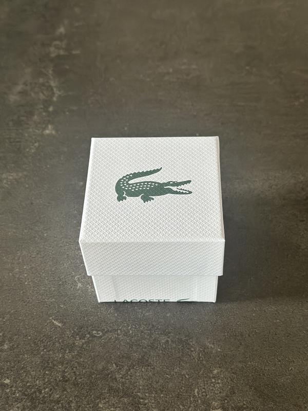 Sleek box design