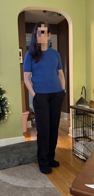 Customer carousel item 6.