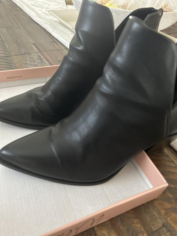 Customer carousel item 2.