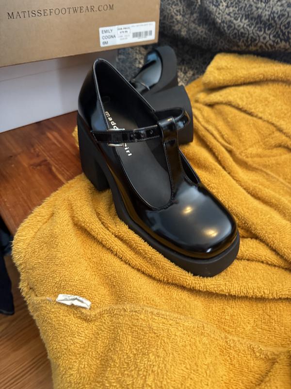 Ignore the look on my face...don't know what I was thinking!