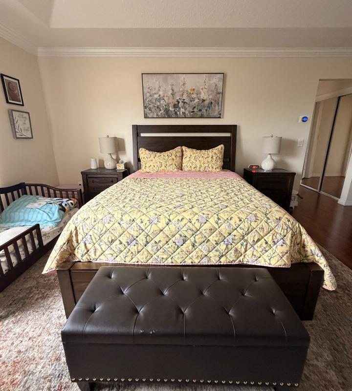 Customer carousel item 1.