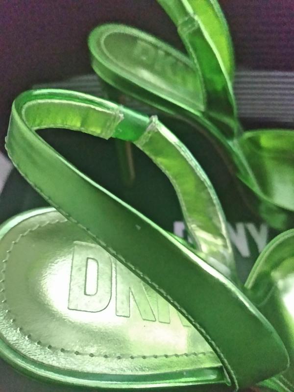 DKNY Macia Pumps Electric Lime Elastic Straps