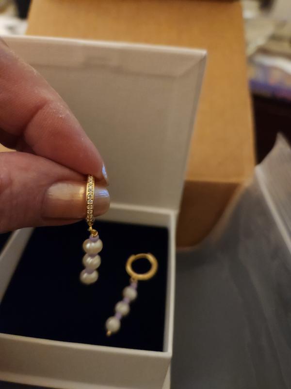 Customer carousel item 1.