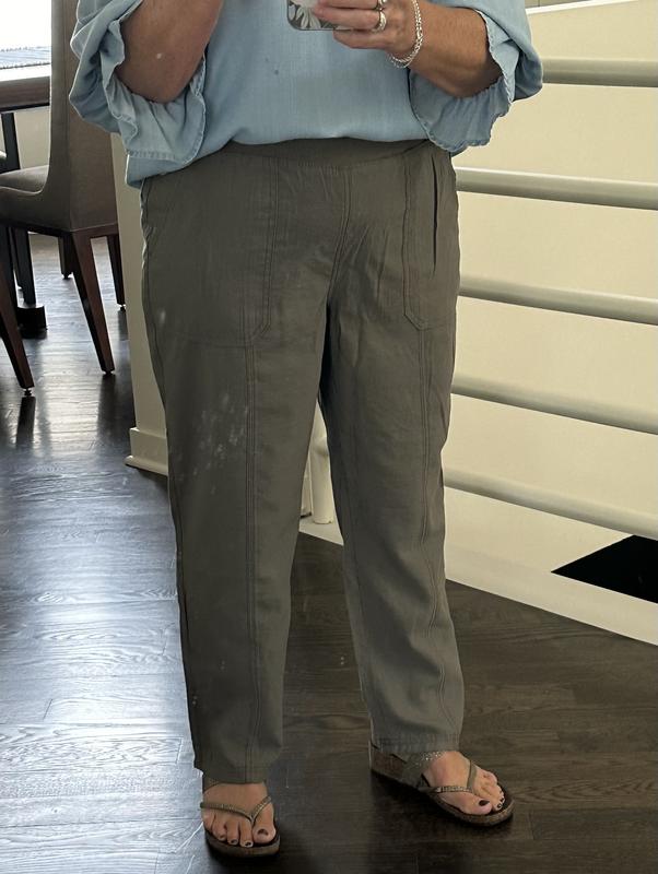 A flattering cut on a little fuller body.