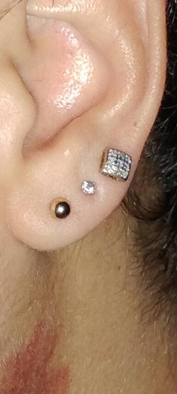 Diamond Stud Earrings (1/10 ct. t.w.) in 10k Gold, White Gold or Rose Gold