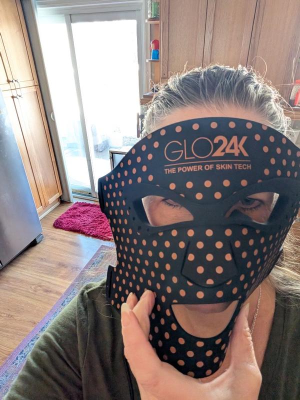 Customer carousel item 15.