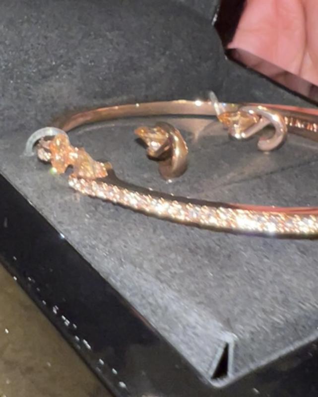 【GIVENCHY】4G スワロフスキー クリスタル 装飾 リング Givenchy G-Chain Crystal Ring | Neiman Marcus
