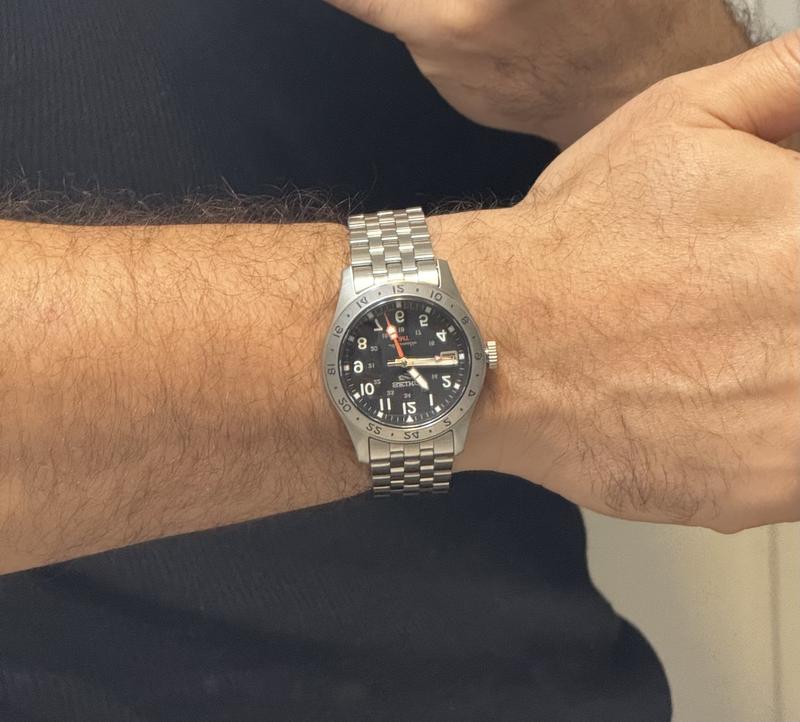 Men's Automatic 5 Sports GMT Stainless Steel Bracelet Watch 39mm