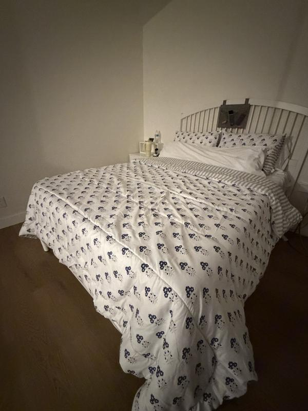 Customer carousel item 9.