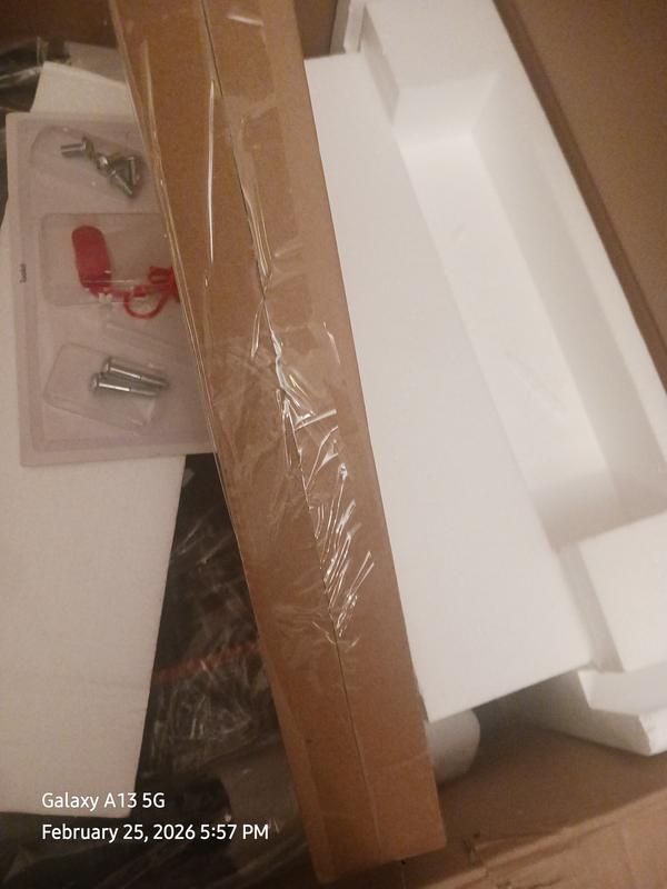 Customer carousel item 3.