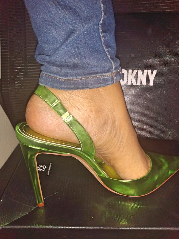DKNY Macia Pumps Electric Lime