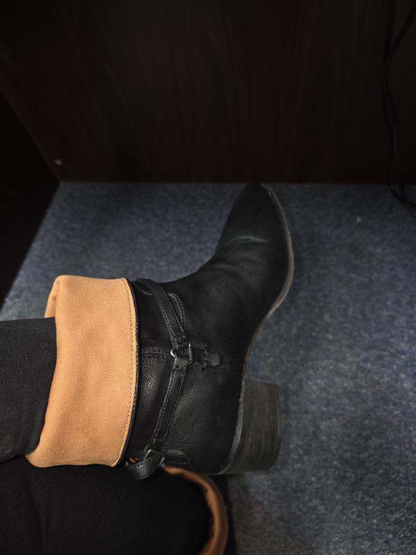 Customer carousel item 1.