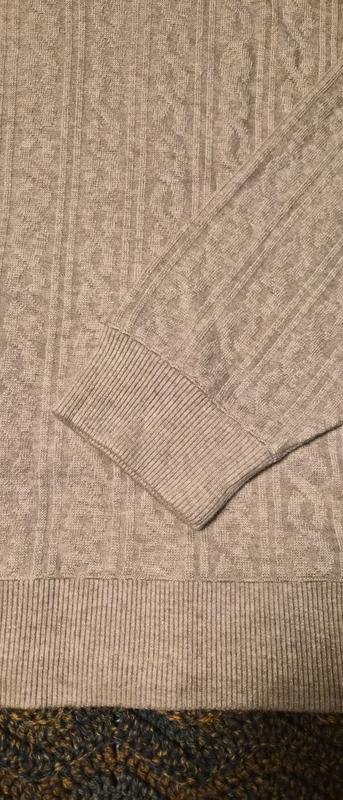 sleeve cuff allows you to push up