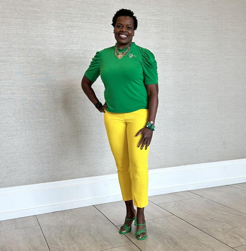 Love the green and yellow!