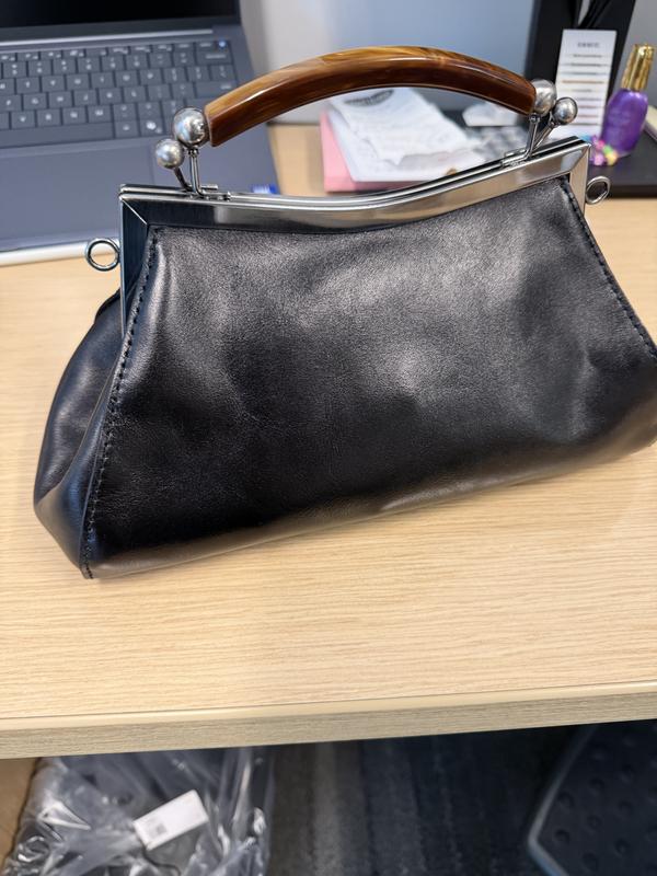 Customer carousel item 1.