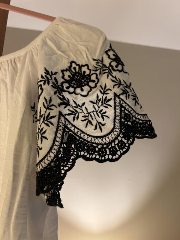 Photo from Loves to Shop
