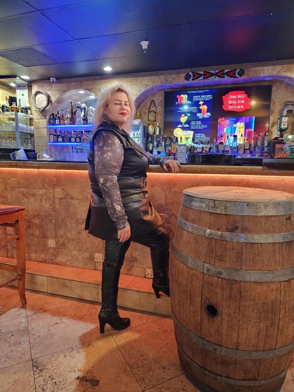 Customer carousel item 2.