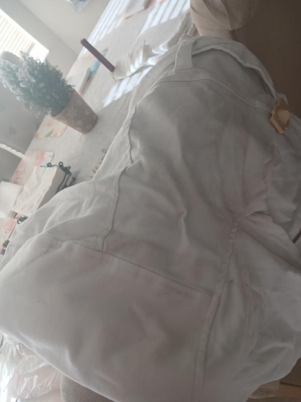 Customer carousel item 1.