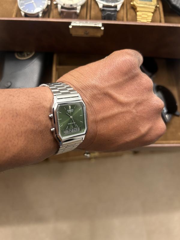 Customer carousel item 2.