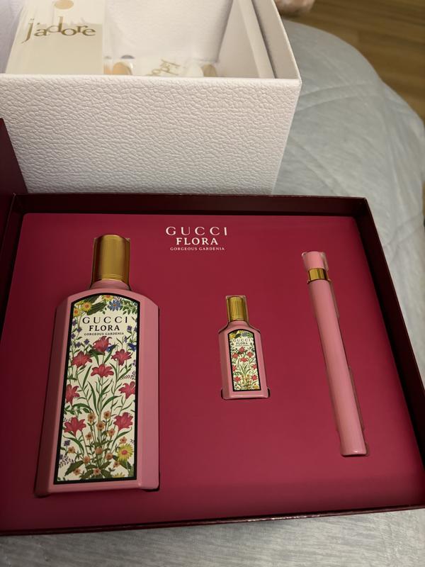 Customer carousel item 1.