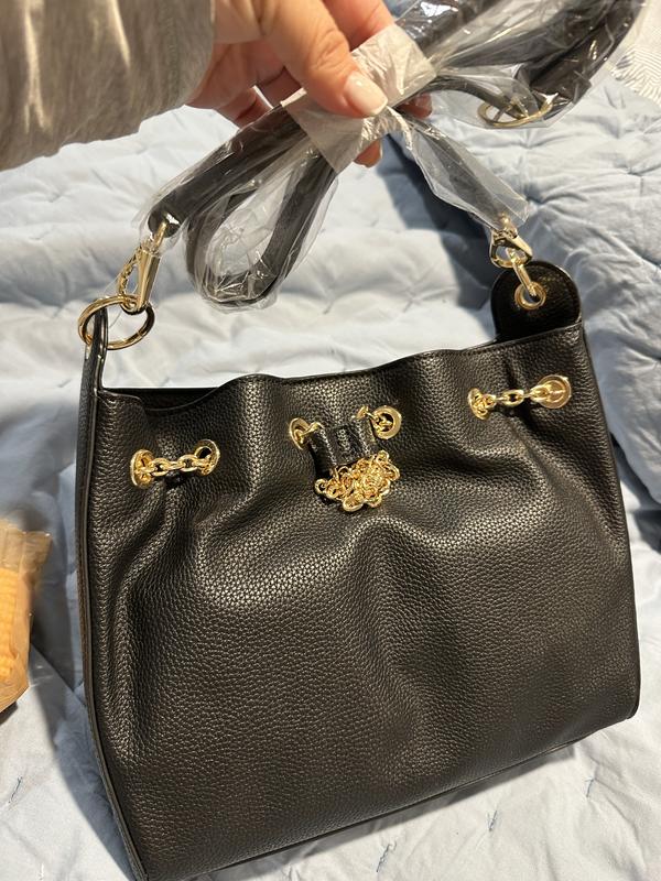 Customer carousel item 4.